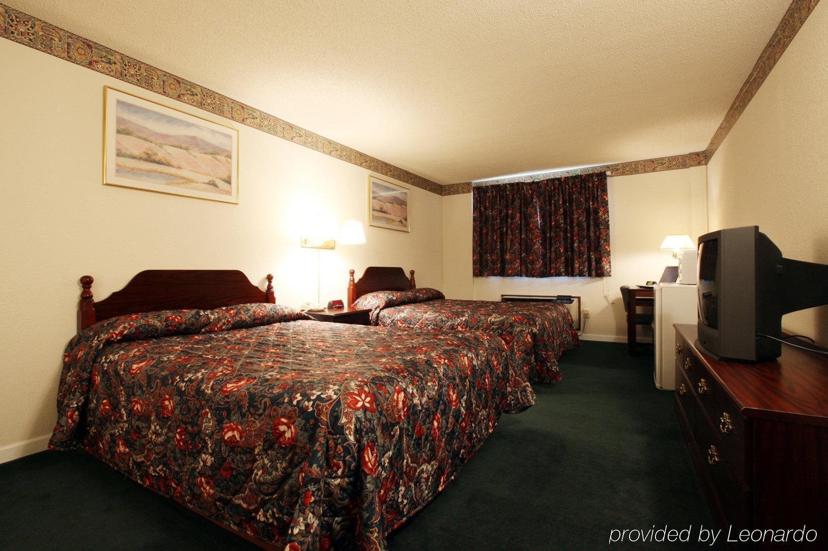 Americas Best Value Inn Macomb Exteriör bild